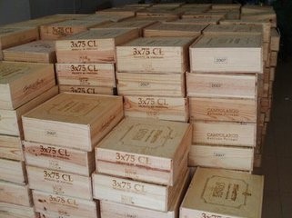 紅酒進(jìn)口為何多經(jīng)香港再到國內(nèi)？揭秘物流、關(guān)稅與倉儲(chǔ)的考量